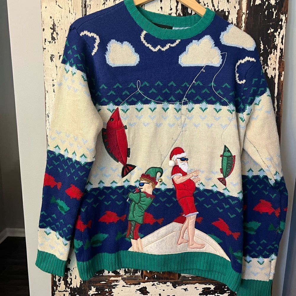 Blizzard Bay men’s Ugly Christmas Sweater fishing. Fishermen. Size M. Party.